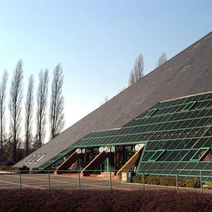 Pyramide Espace François 1er