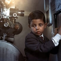 Visite de la cabine de projection du cinéma Les Lobis