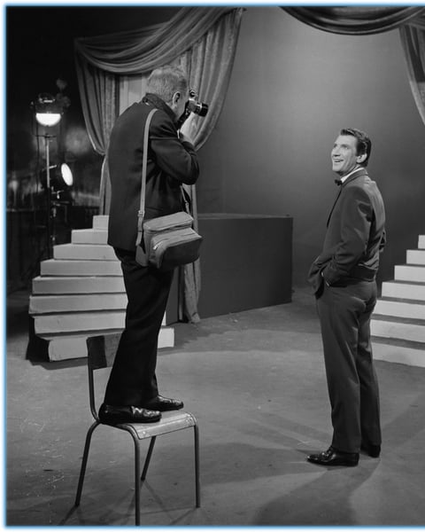 Regarder la télévision. 25 ans de télévision publique dans le fonds photographique de l'Institut National de l'Audiovisuel, 1949-1974